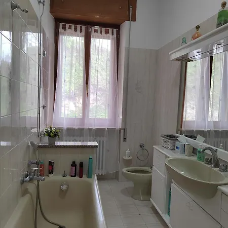 La Finestra Sul Mare *